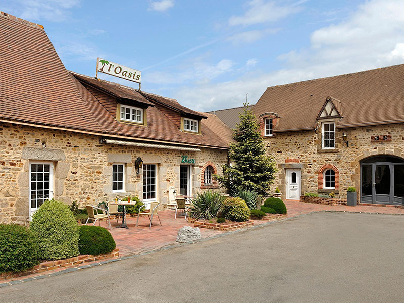 Hotel 4