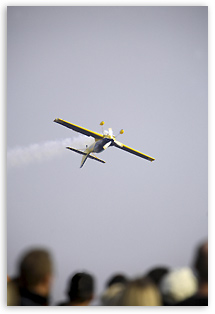 Airshow photography of crowd
