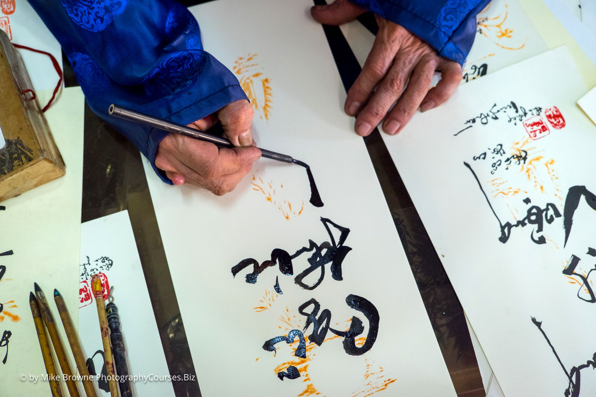 caligrapher-2