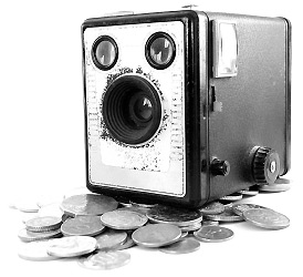 old-camera-with-coins